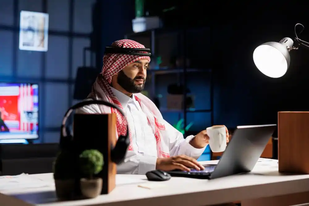 مؤسسات حاضنات أعمال سعودية: بوابتك لانطلاق المشاريع الناجحة 3 سواعد الاحترافية: افضل مؤسسات حاضنات أعمال سعودية